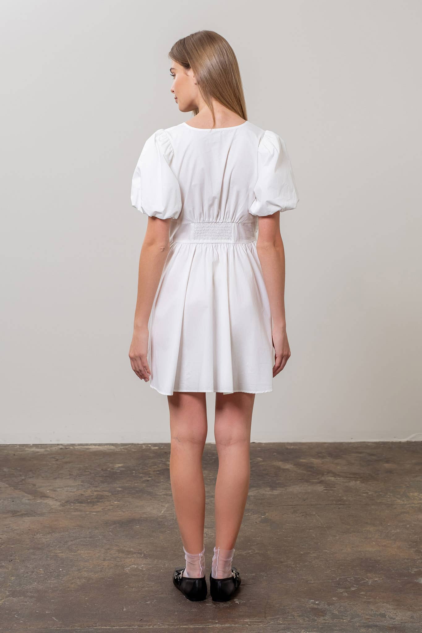 PUFF SLEEVE FRONT BOW DETAIL MINI DRESS